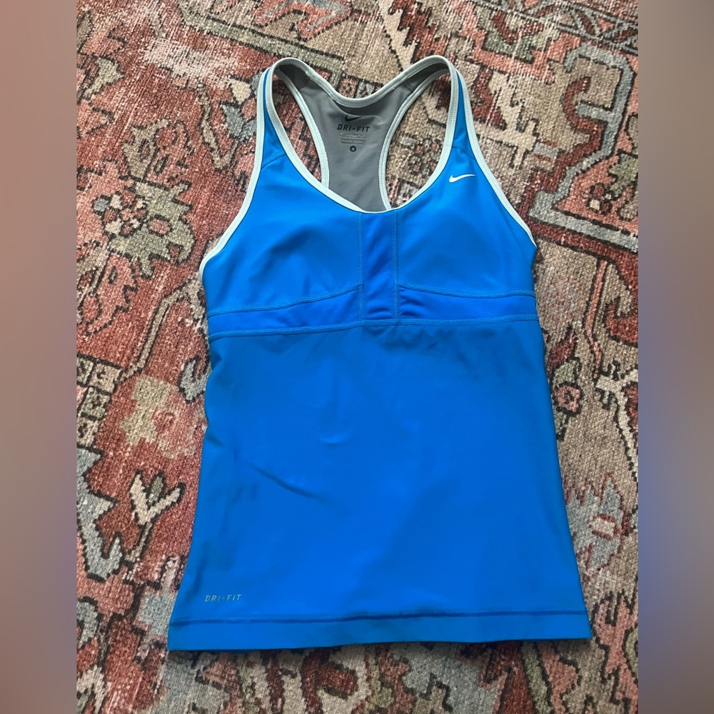 Nike women’s Dri-Fit ever back tank top
